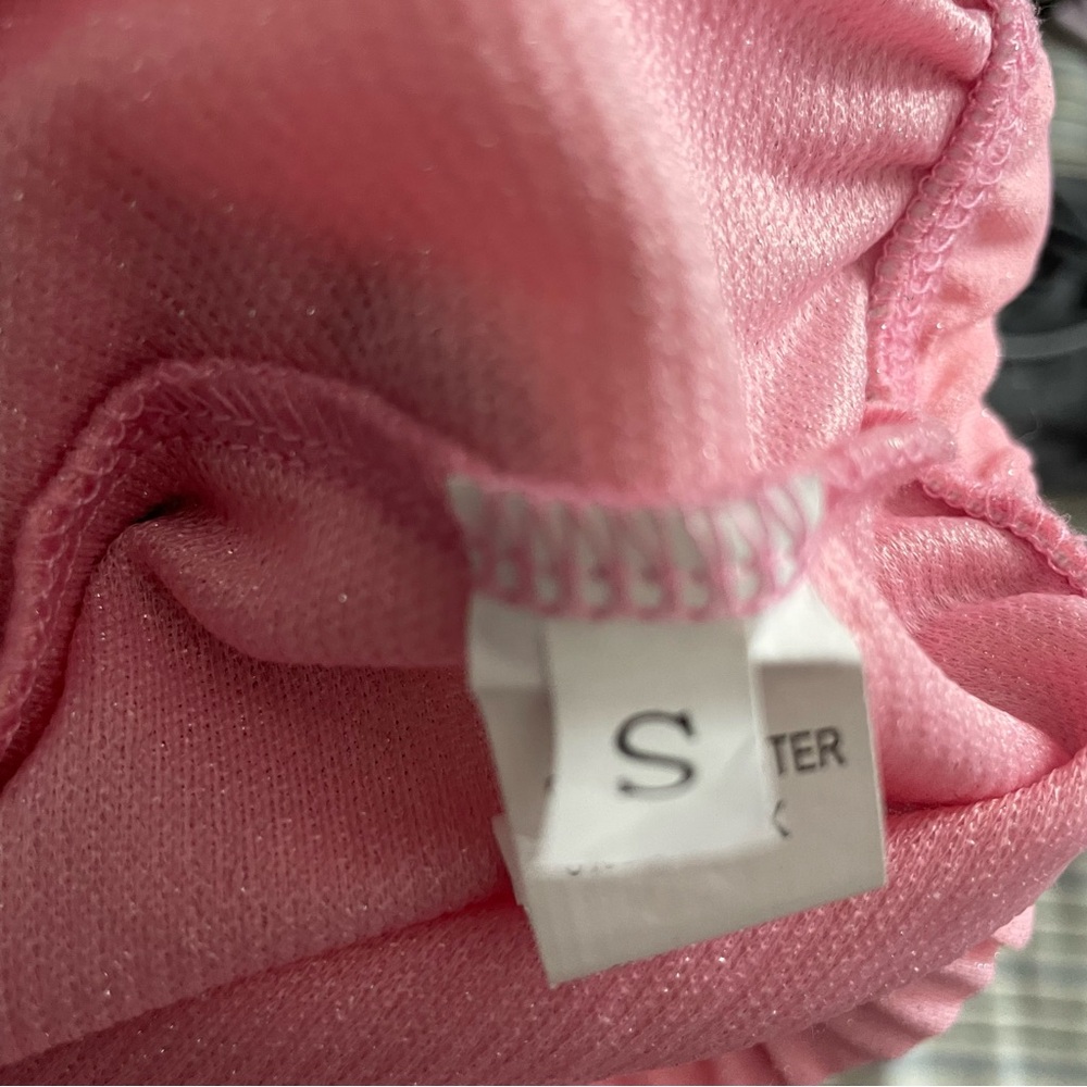 Pink Ruffle Leggings - Picture 9 of 9